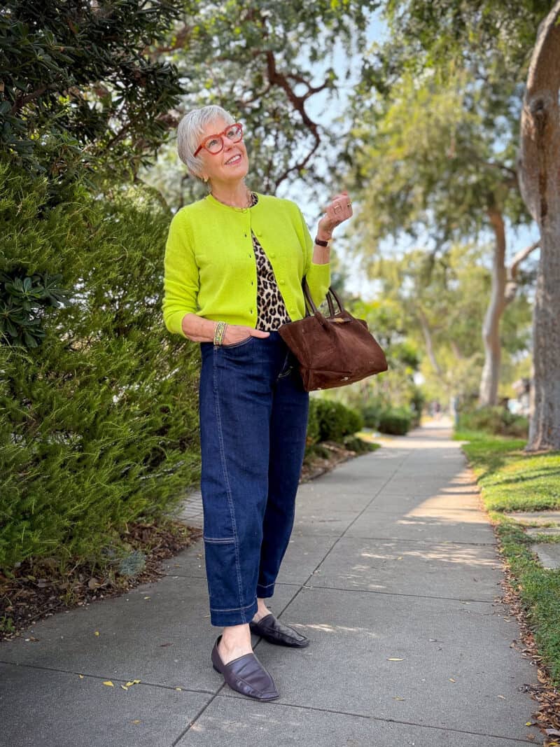 Pointed Loafers With Jeans and Argyle Sweater Pointed Loafers With Jeans and Argyle Sweater — Trendy Brown Loafers Outfit