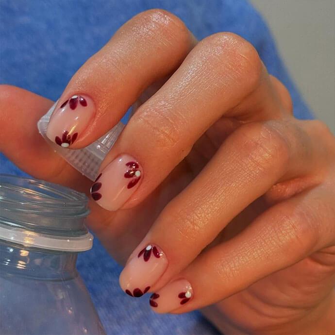 Short Square Nude Dark Red Flowers Short Square Nude Dark Red Flowers — Trendy Builder Gel Nails