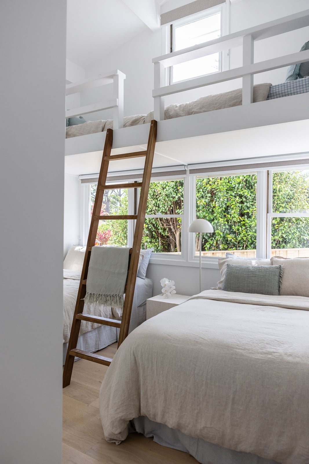 Minimalist White Bunk Bed Frame with Airy Feel Minimalist White Bunk Bed Frame with Airy Feel — Trendy Bunk Bed Ideas