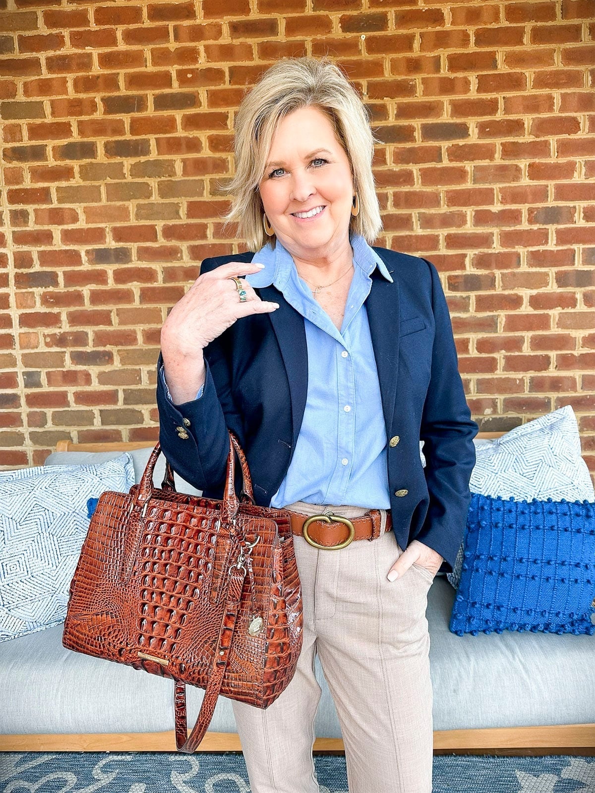 Navy Blazer with Beige Trousers Navy Blazer with Beige Trousers — Trendy Business Professional Outfits
