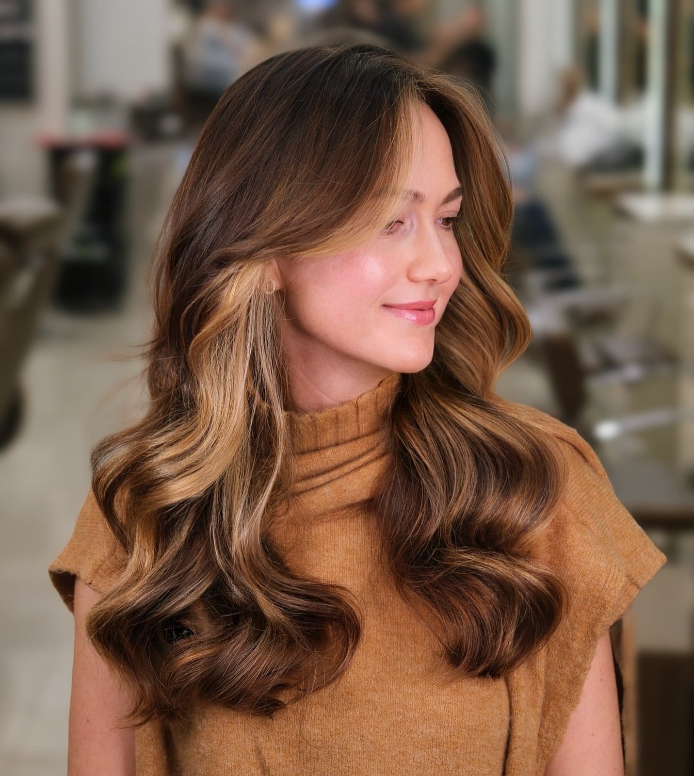 Mid-Back Warm Brown With Golden Caramel Balayage Mid-Back Warm Brown With Golden Caramel Balayage — Trendy Caramel Hair Color