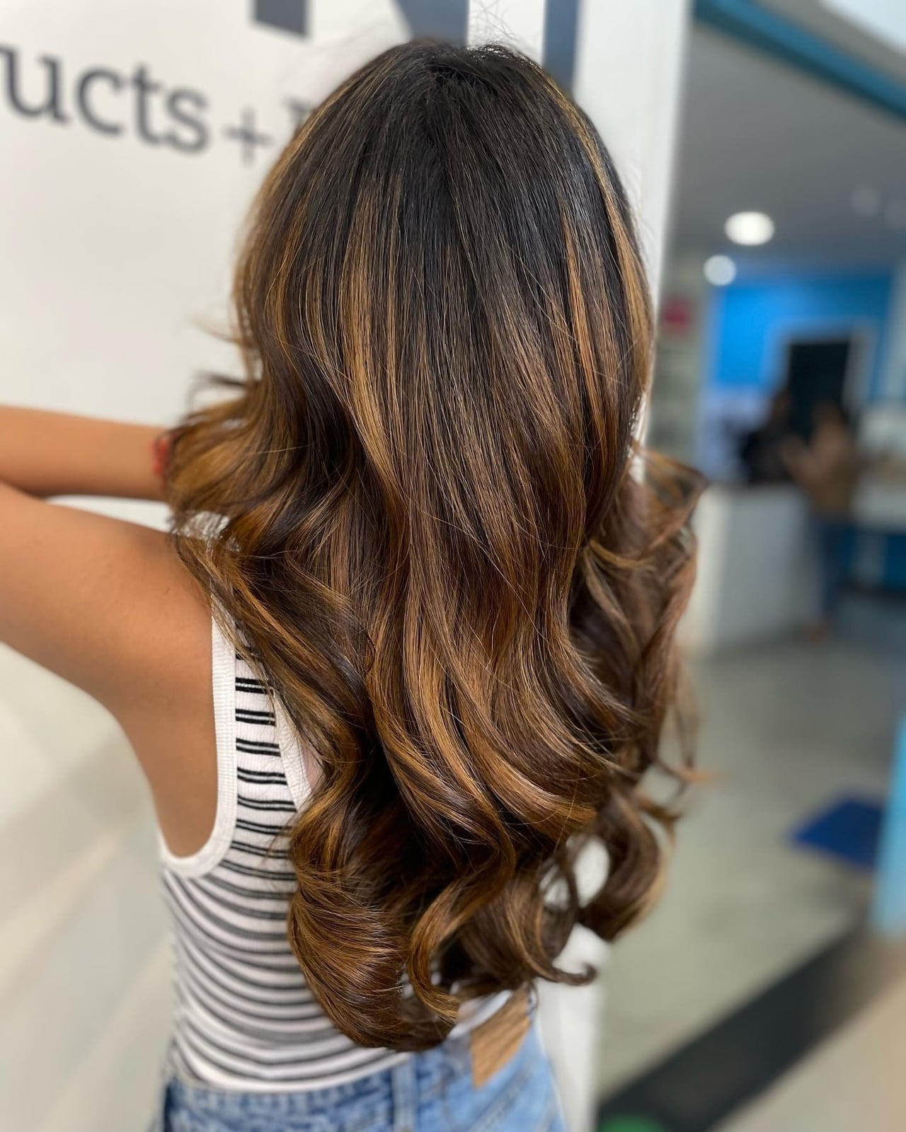 Mid-Back Dark Brown With Caramel Highlights, Office-Safe Version Mid-Back Dark Brown With Caramel Highlights, Office-Safe Version — Trendy Caramel Hair Color