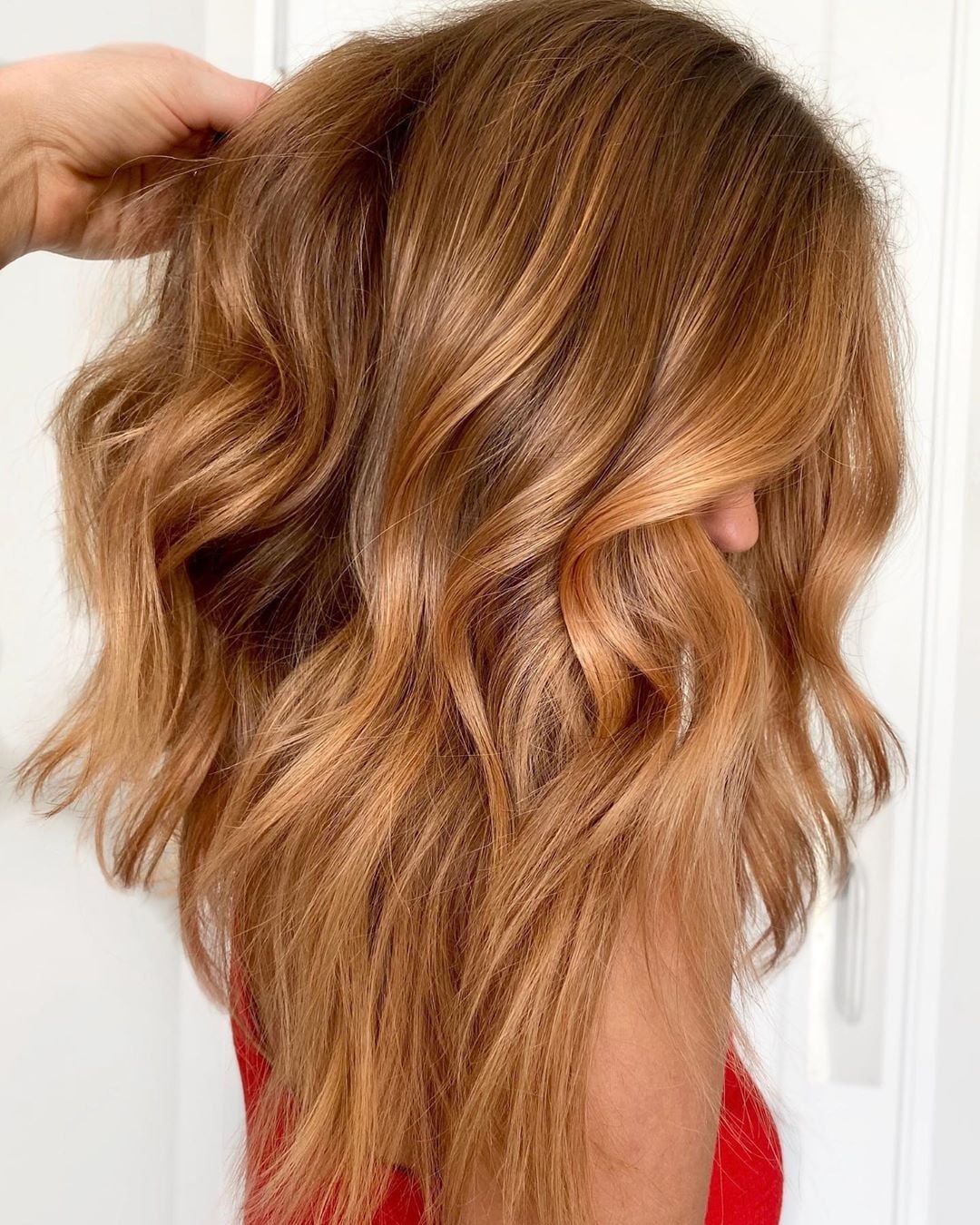 Shoulder Length Dark Brown With Caramel Highlights And Lowlights Shoulder Length Dark Brown With Caramel Highlights And Lowlights — Trendy Caramel Hair Color