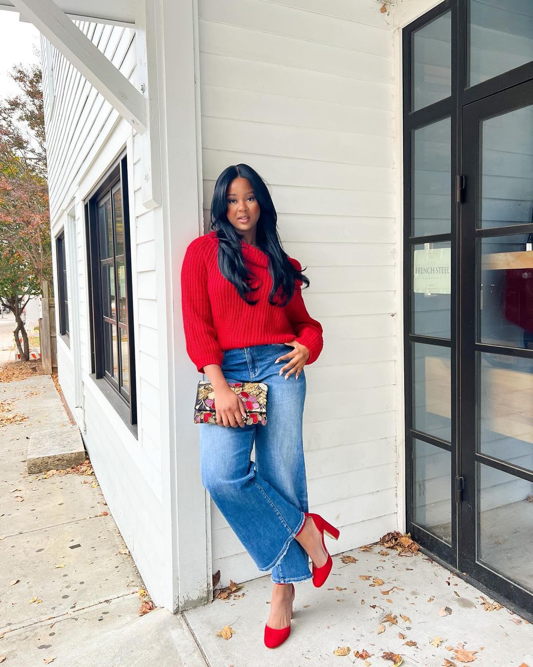 Bright Red Chunky Knit Sweater with Denim Bright Red Chunky Knit Sweater with Denim — Trendy Casual Dinner Outfit