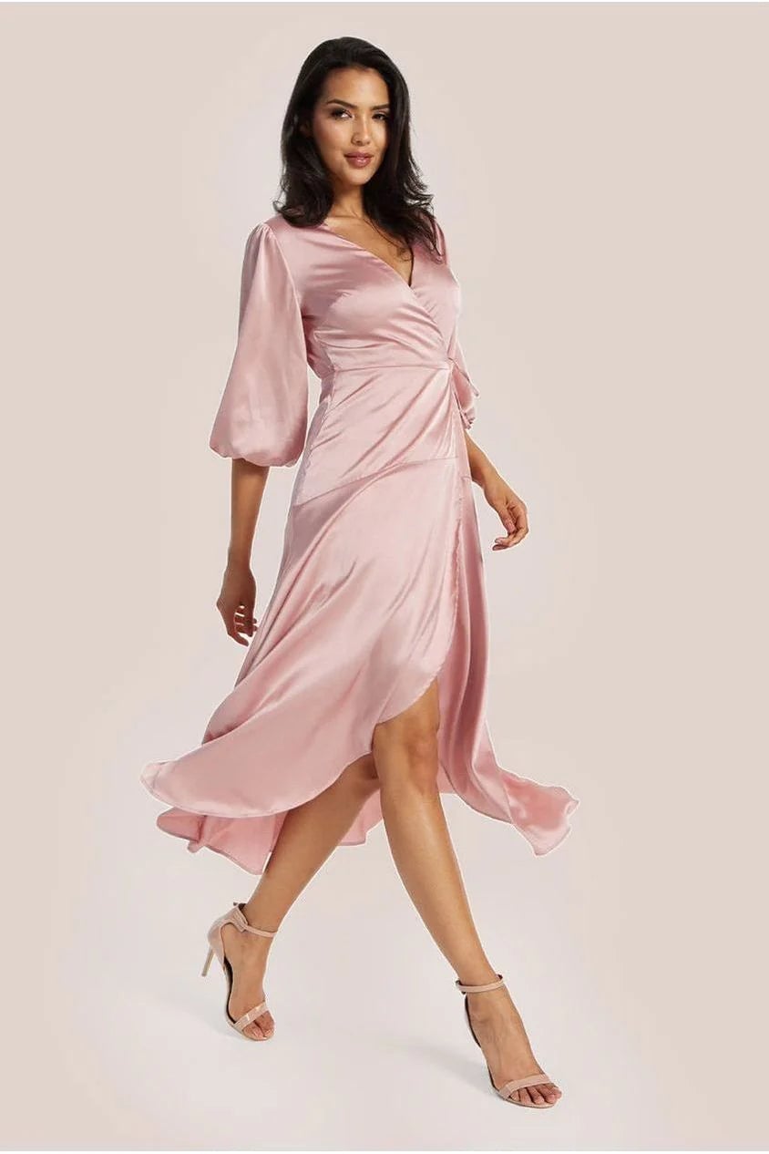 Pale Pink Satin Wrap Dress with Strappy Heels Pale Pink Satin Wrap Dress with Strappy Heels — Trendy Casual Dinner Outfit