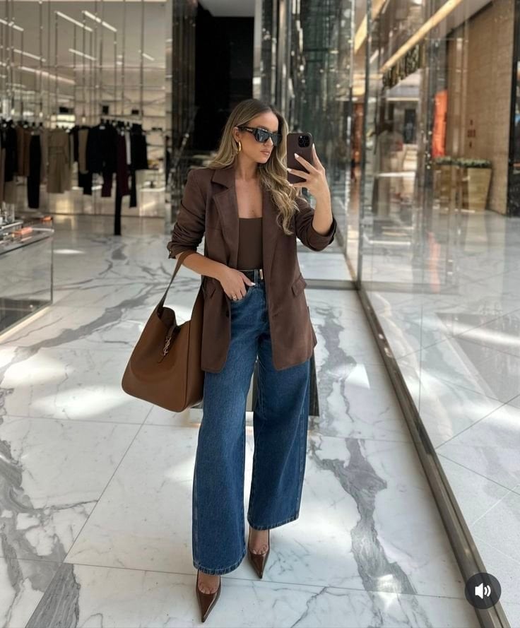 Brown Blazer and Bodysuit with Wide-Leg Jeans — Trendy Chocolate Outfits