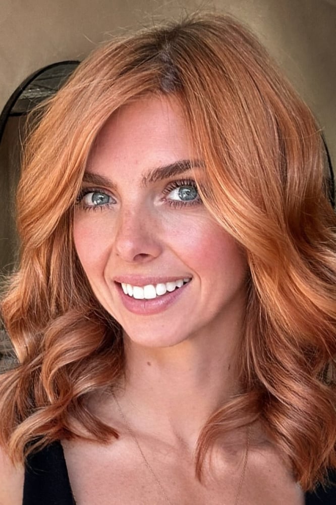 Soft Rose Gold Copper Bob With Curls Soft Rose Gold Copper Bob With Curls — Trendy Copper Hair