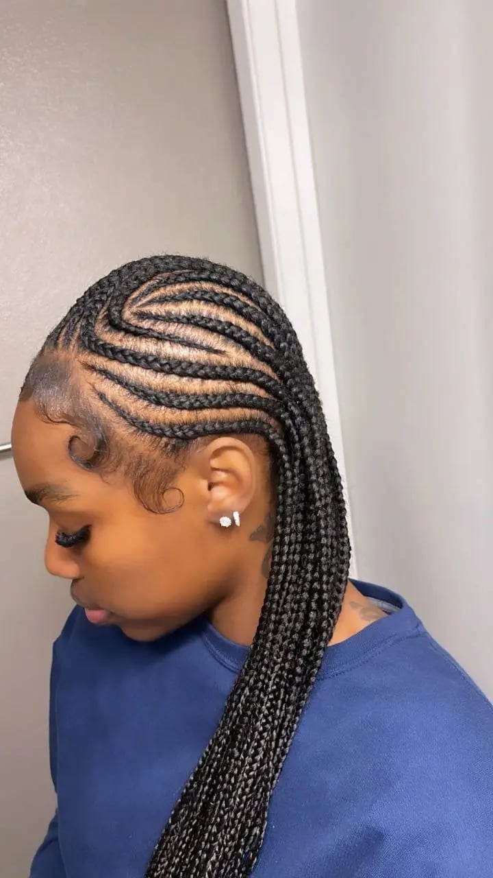 Mid-Back Cornrows With Blonde Highlights And Twists, Straight Mid-Back Cornrows With Blonde Highlights And Twists, Straight — Trendy Cornrows Braids for Black Women