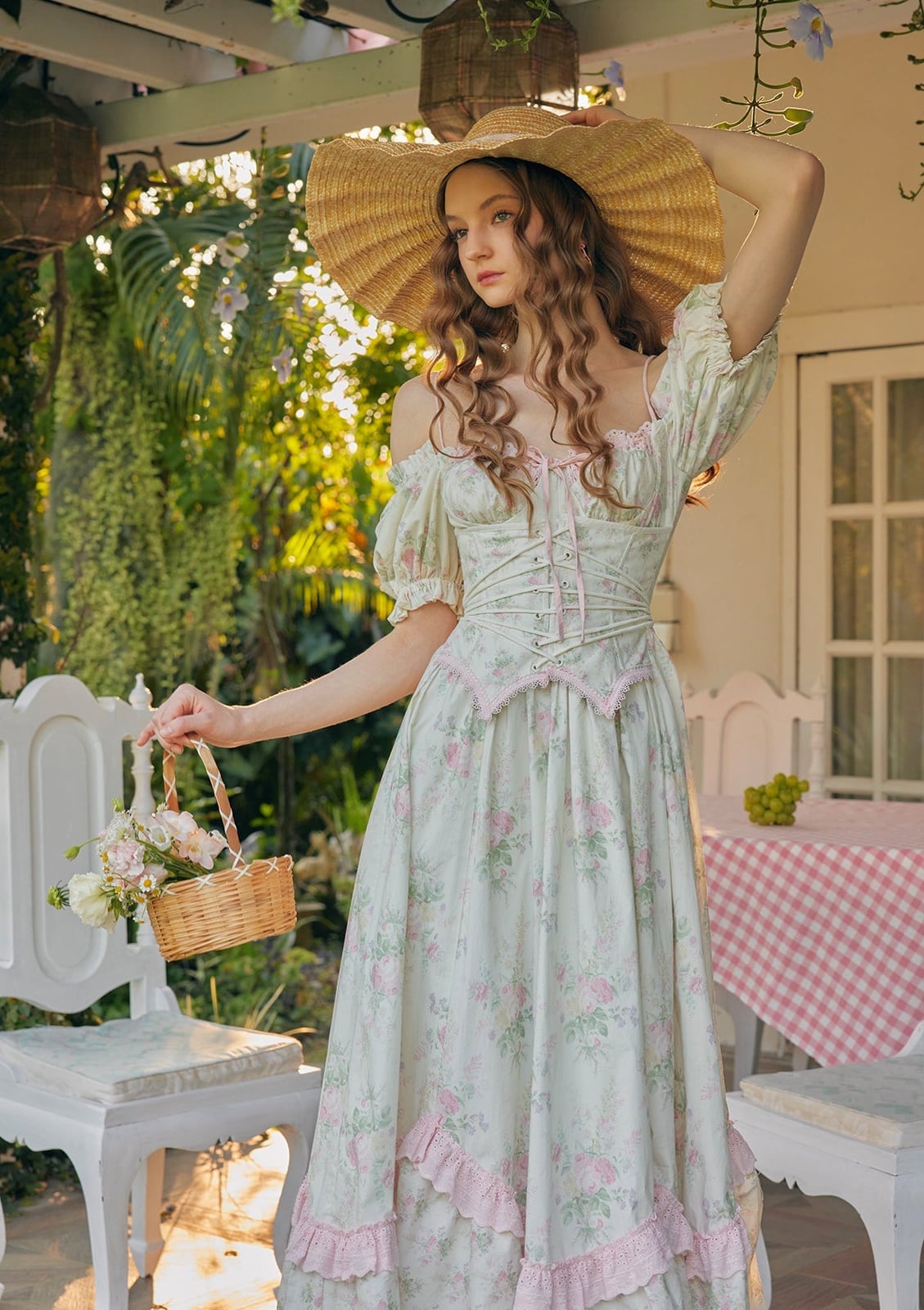 Pale Green Off-Shoulder Dress with Straw Hat Pale Green Off-Shoulder Dress with Straw Hat — Trendy Cottagecore Outfits