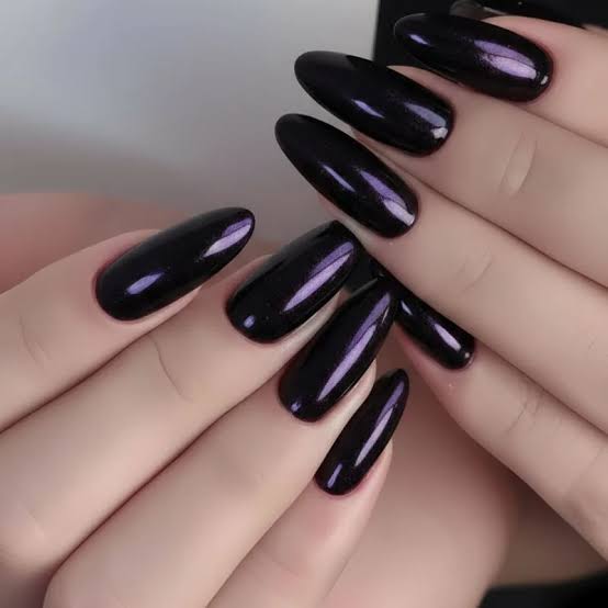 Goth Nail Colors: Every Shade Worth Knowing | Mirellé Inspo