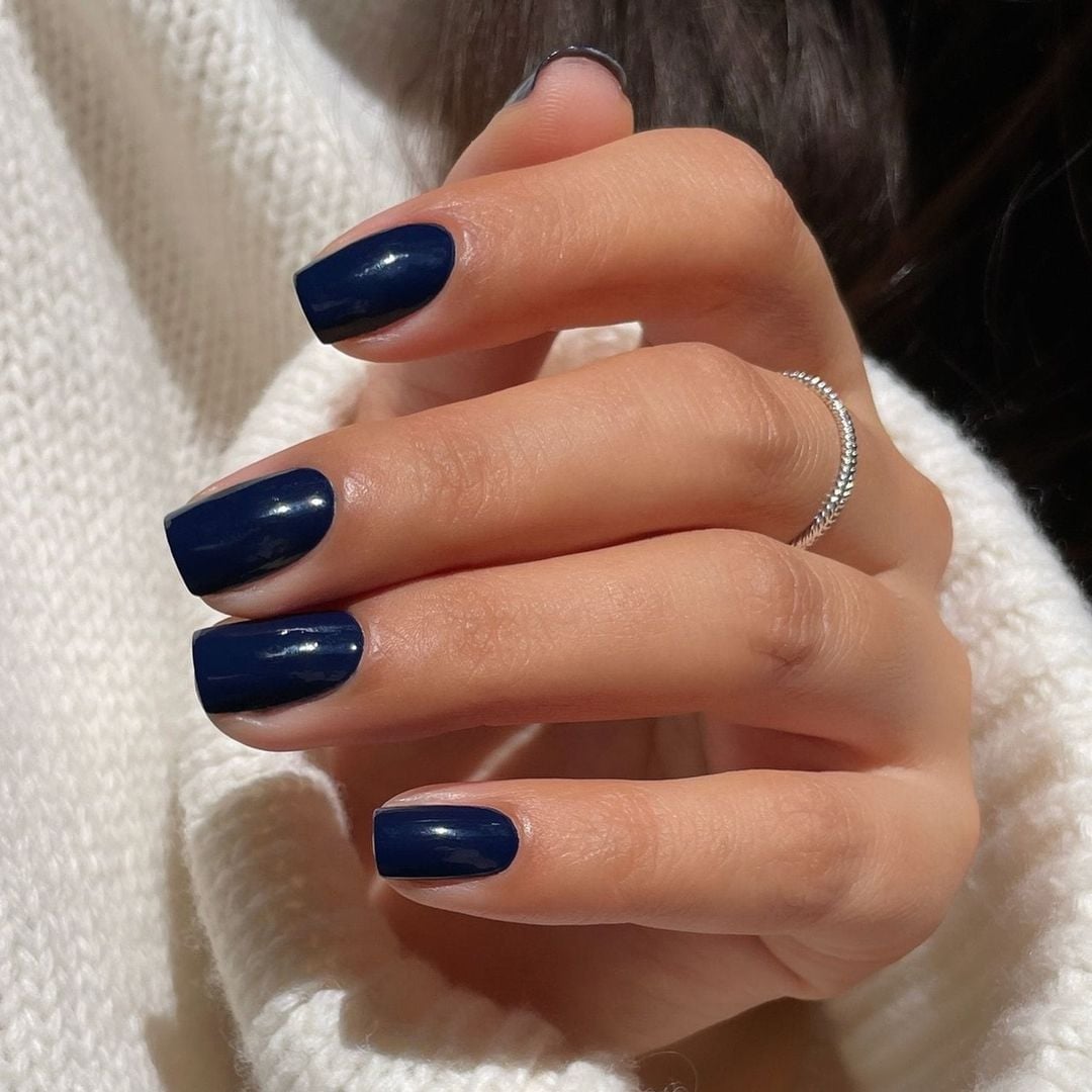 Glossy Deep Navy Blue Square Nails Glossy Deep Navy Blue Square Nails — Trendy Dark Nails