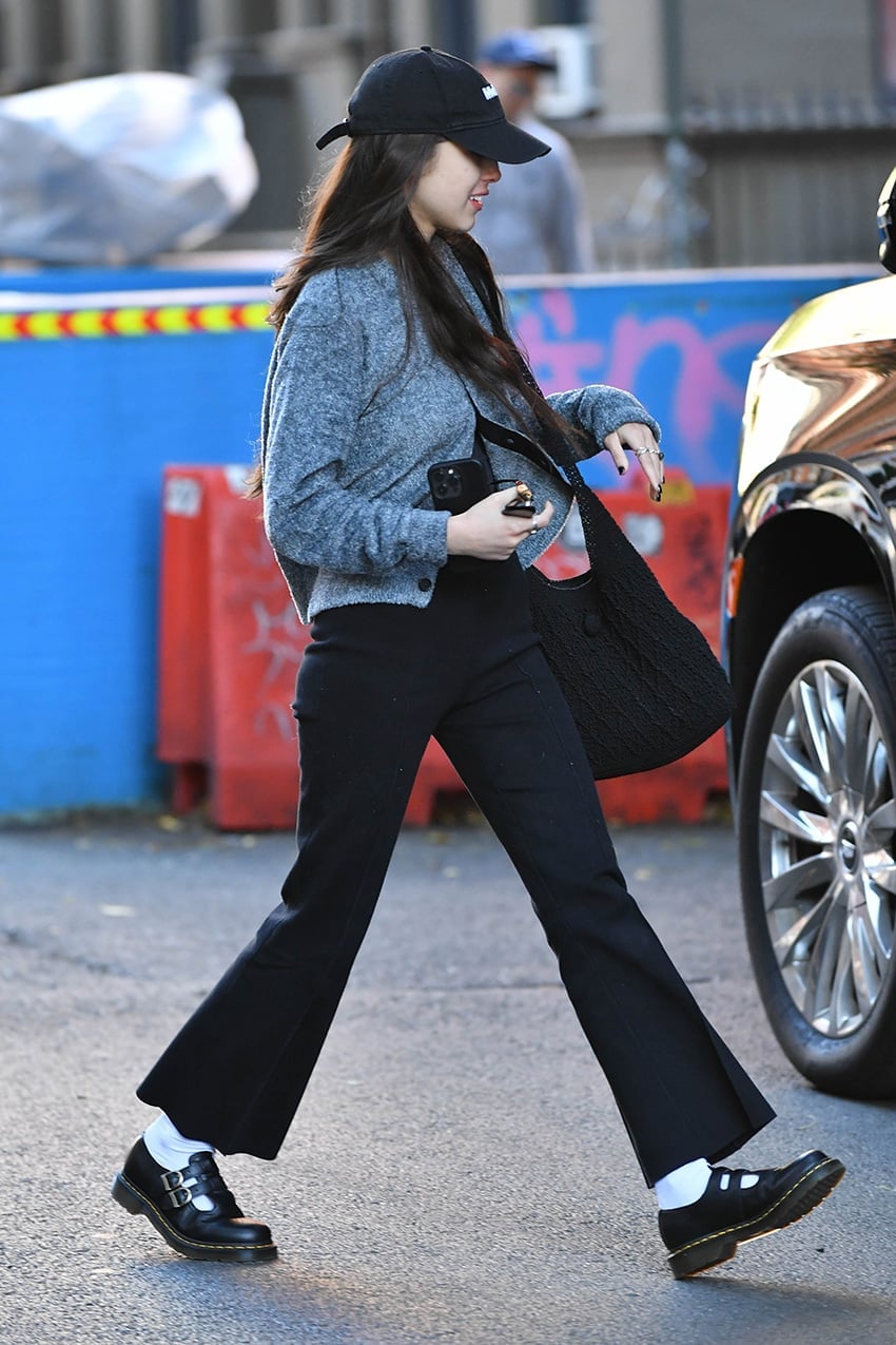 Mary Jane Platform Shoes With Flare Trousers — Trendy Doc Martens Outfits