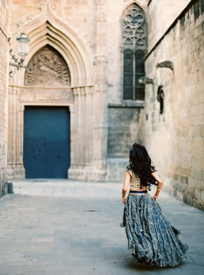 Crop Top with Flowing Patterned Maxi Skirt Crop Top with Flowing Patterned Maxi Skirt — Trendy Engagement Photos Outfits
