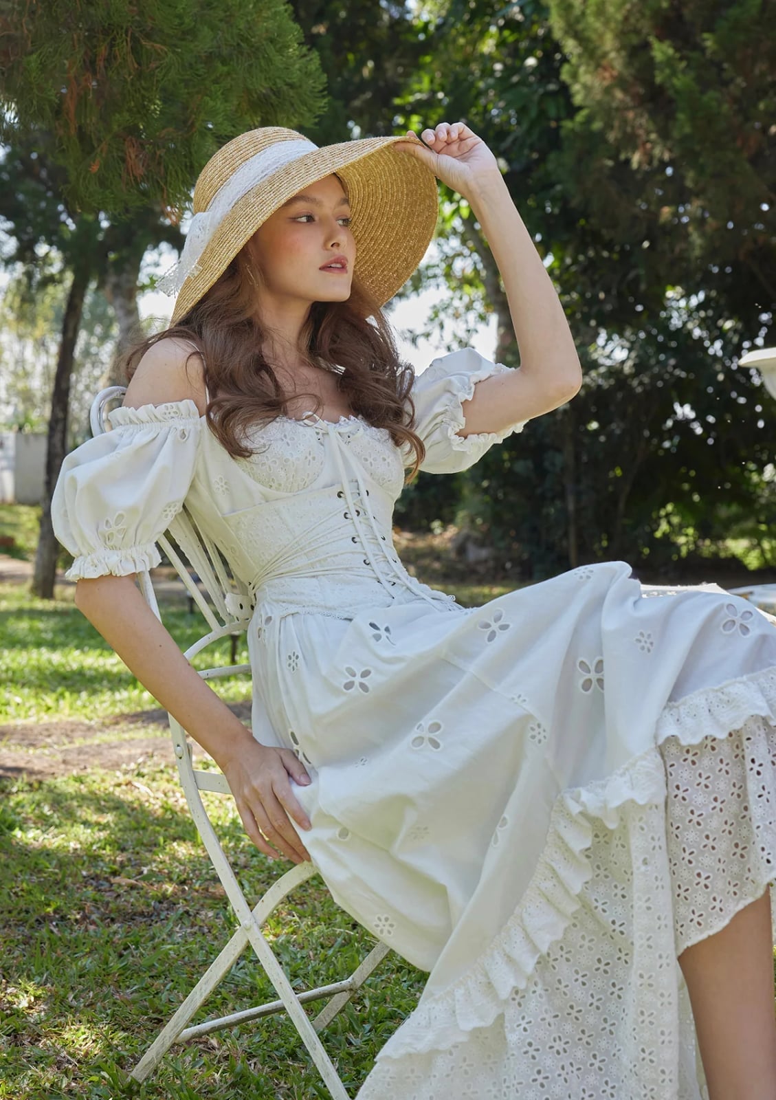 Ivory Corset Dress With Puff Sleeves And Straw Hat Ivory Corset Dress With Puff Sleeves And Straw Hat — Trendy Fairycore Outfits