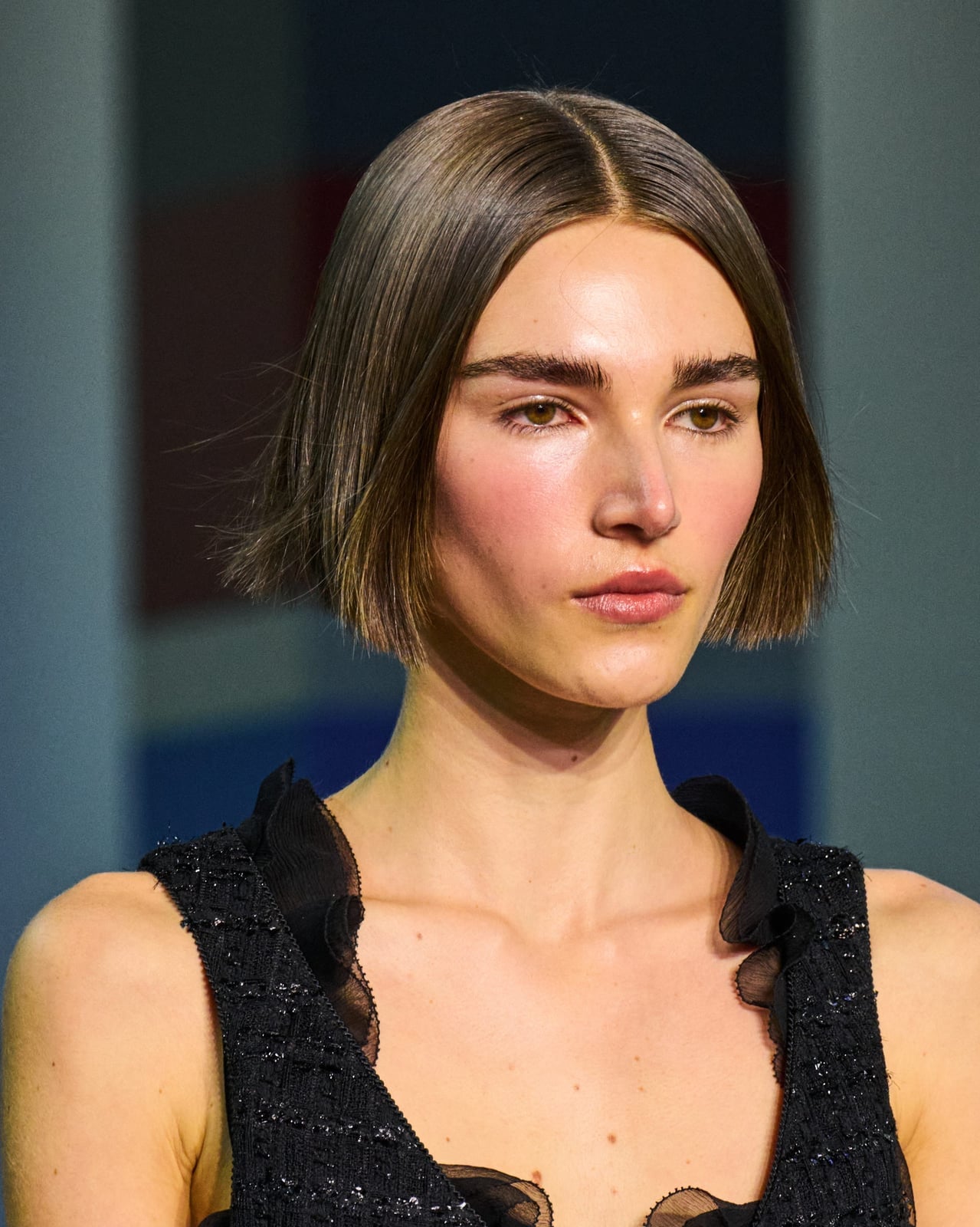 Textured Ash Brown Bob With Layers Textured Ash Brown Bob With Layers — Trendy Fine Hair