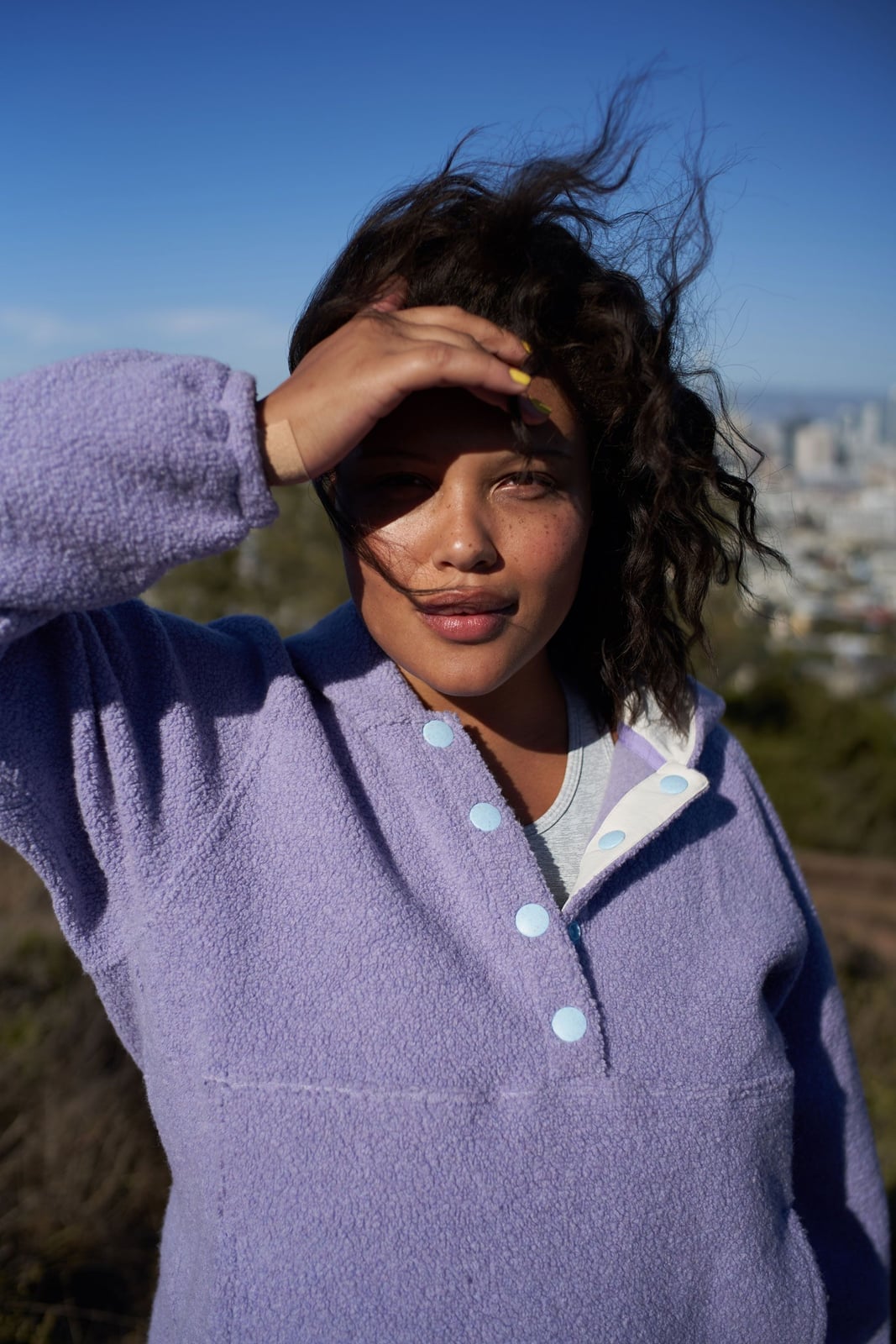 Lavender Fleece Pullover with Gray T-Shirt Lavender Fleece Pullover with Gray T-Shirt — Trendy Fleece Outfits