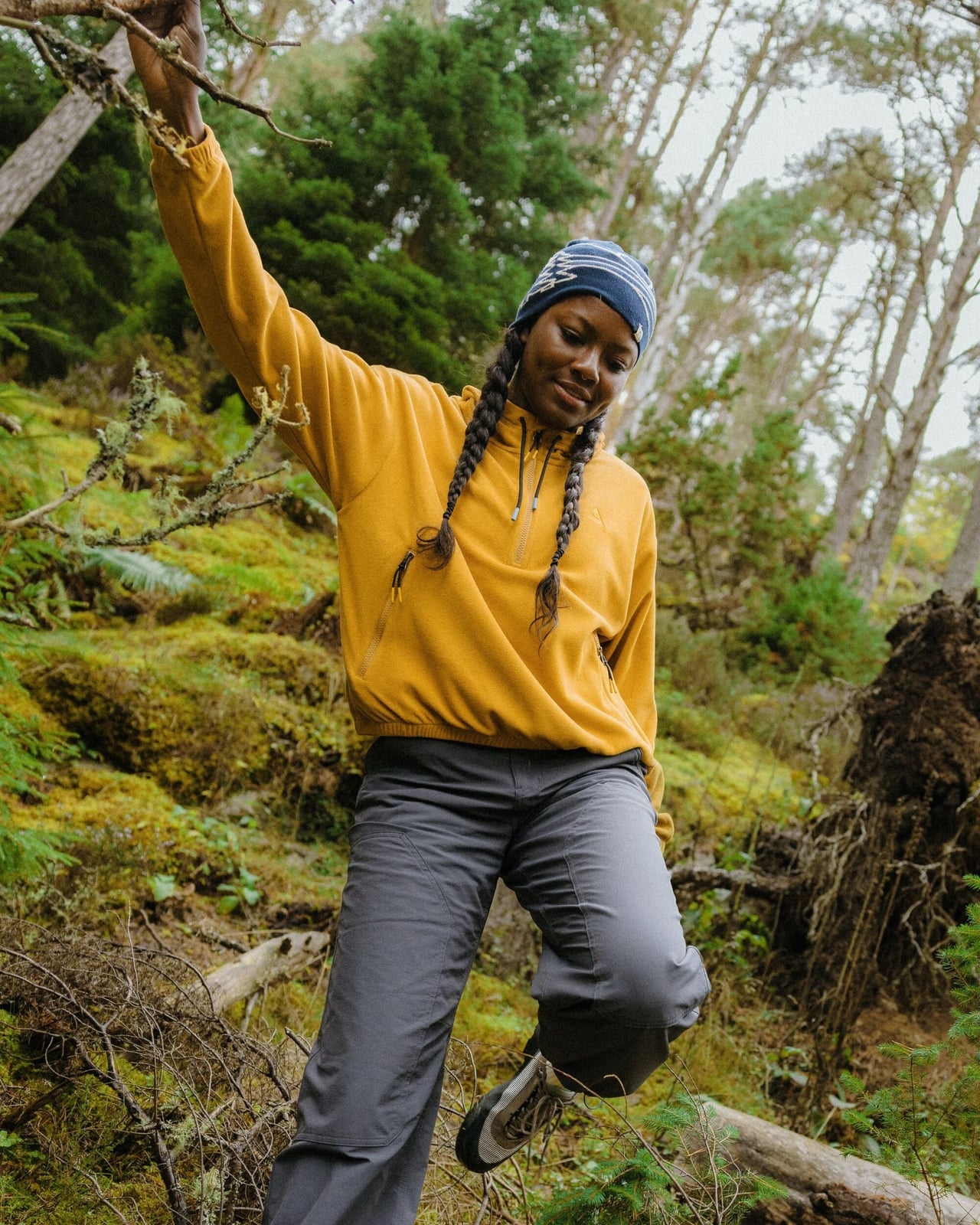 Yellow Fleece Hoodie with Gray Trousers Yellow Fleece Hoodie with Gray Trousers — Trendy Fleece Outfits