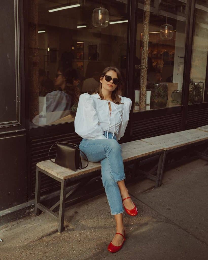 Puff Sleeve Blouse With Straight Leg Jeans — Trendy French Outfits