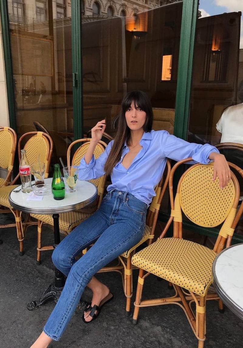 Blue Button Down Shirt With Straight Leg Jeans — Trendy French Outfits
