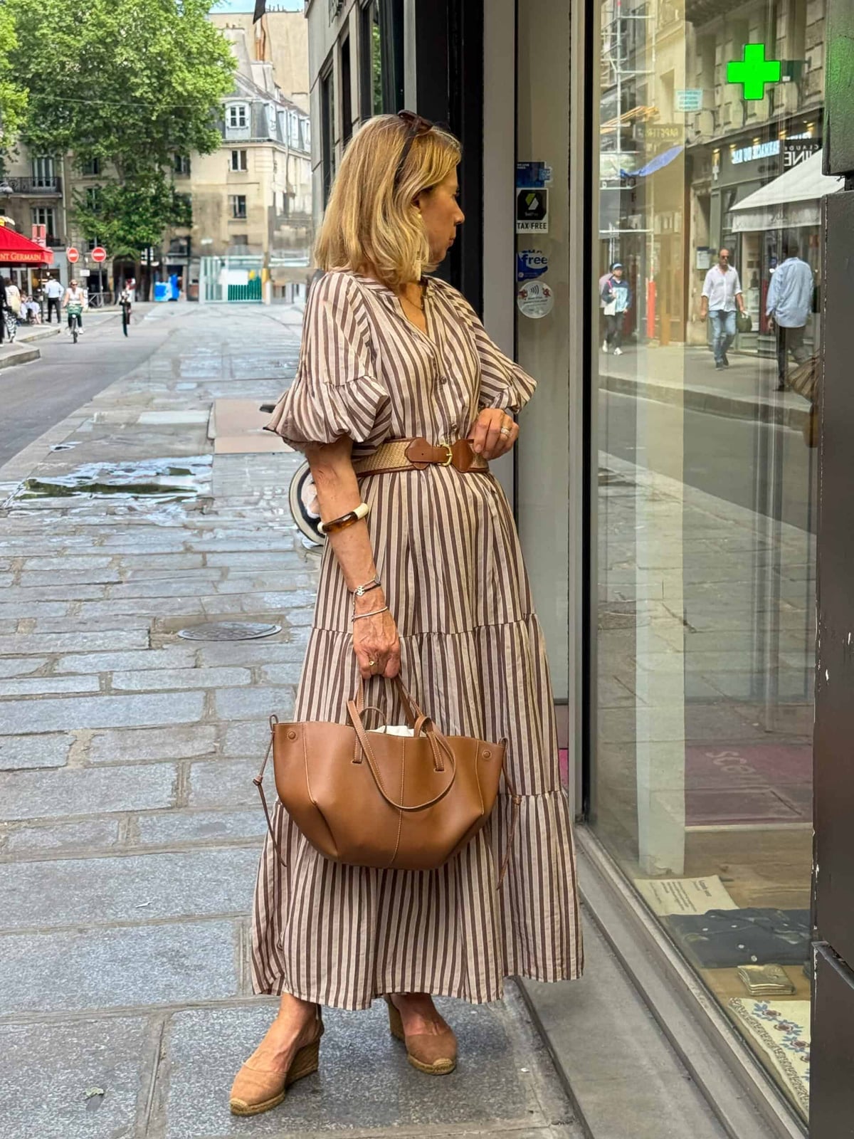 Striped Midi Dress With Woven Belt, Close-Up Take — Trendy French Outfits
