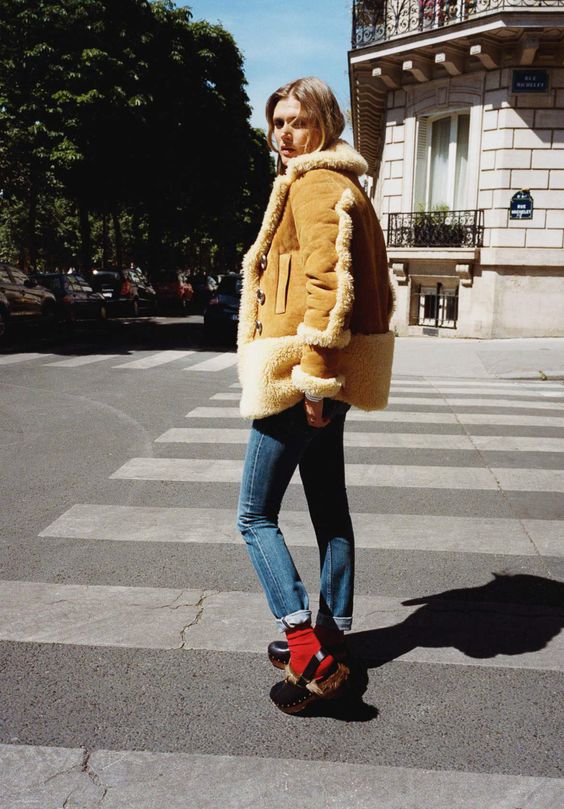 Shearling Lined Jacket With Clogs — Trendy Fur Outfits