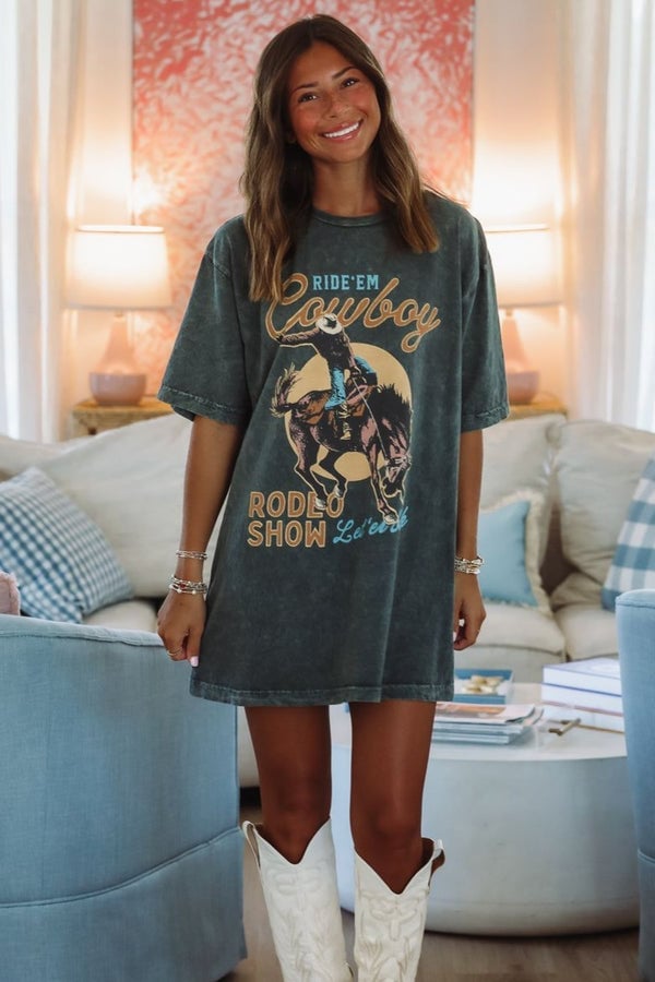 Graphic Tee Dress With Cowboy Boots — Trendy Graphic Tee Outfits