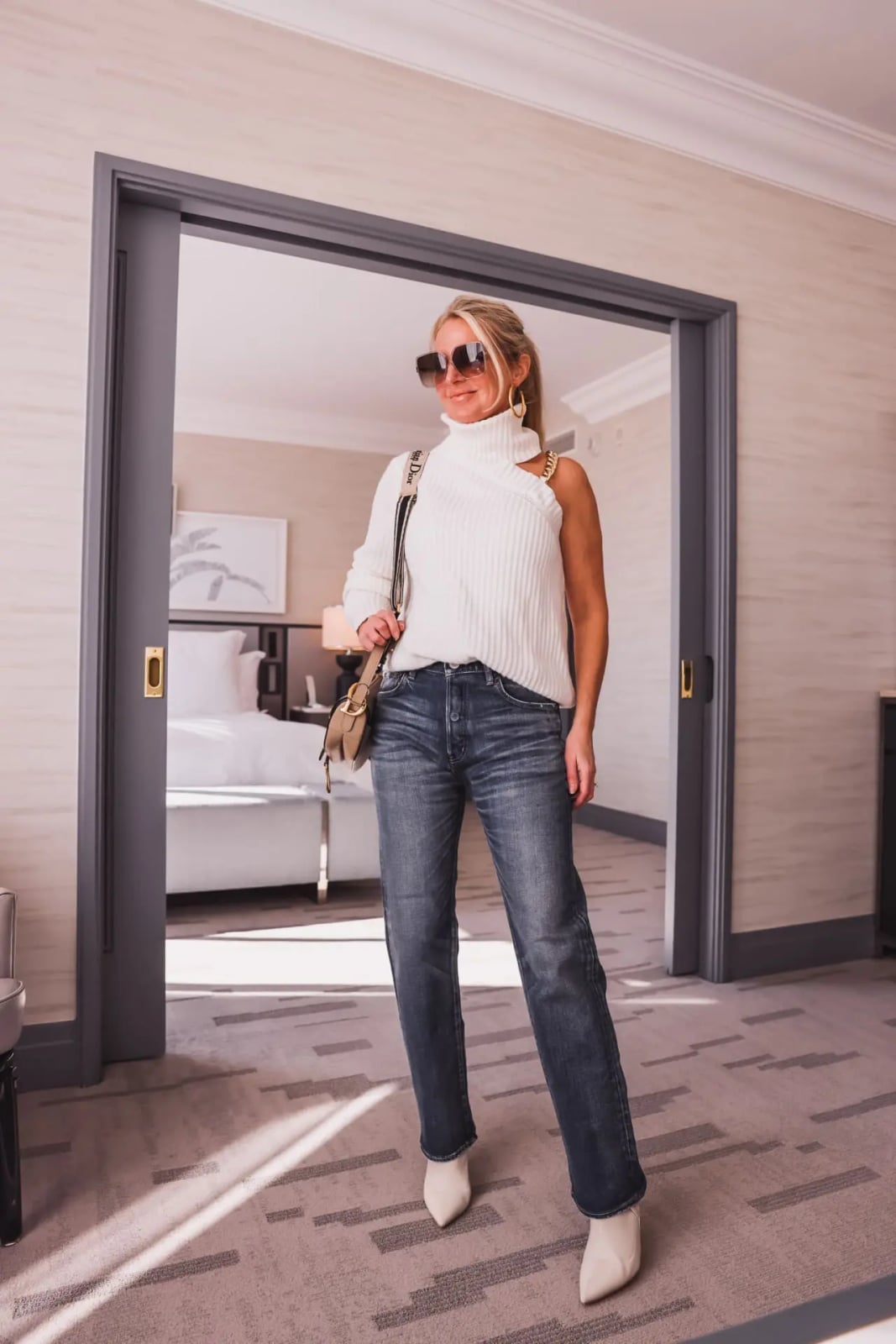 Dark Gray Straight-Leg Jeans with Asymmetric Knit, Close-Up Take — Trendy Grey Jeans Outfits