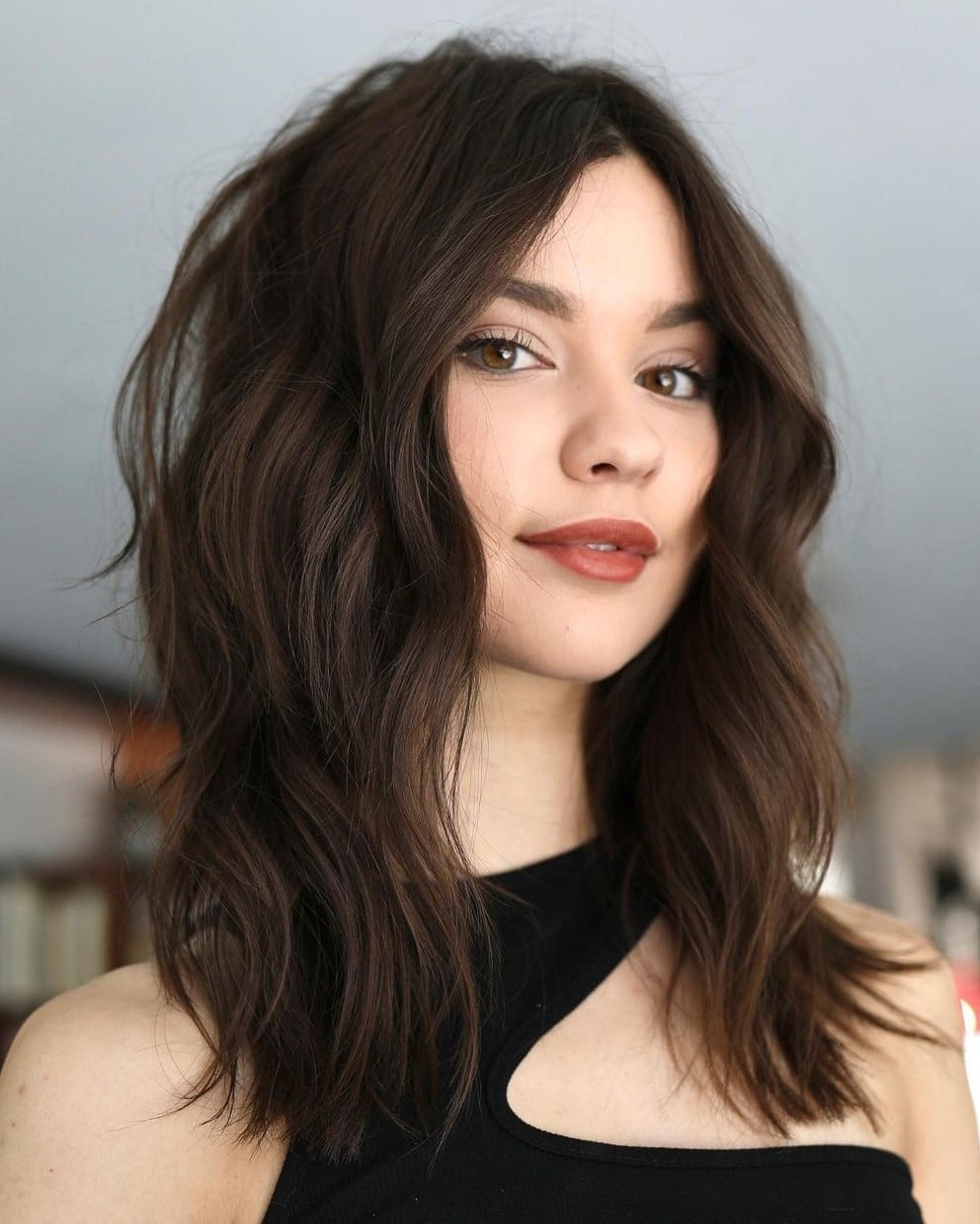 Collarbone Shag With Choppy Bangs And Waves — Trendy Hairstyles for Teens