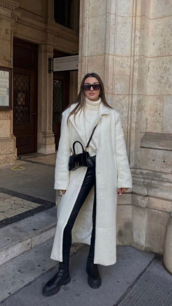 Long Ivory Coat Over Black Leather-Look Trousers Long Ivory Coat Over Black Leather-Look Trousers — Trendy Italy Outfits