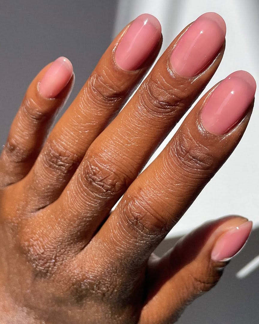 Short Oval Sheer Milky Pink Jelly Short Oval Sheer Milky Pink Jelly — Trendy Jelly Nails