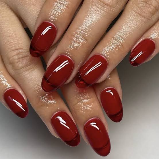 Medium Oval Deep Red Jelly Gradient Medium Oval Deep Red Jelly Gradient — Trendy Jelly Nails