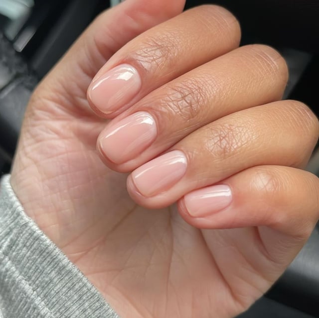 Short Almond Light Pink Nude Glossy Short Almond Light Pink Nude Glossy — Trendy Jelly Nails