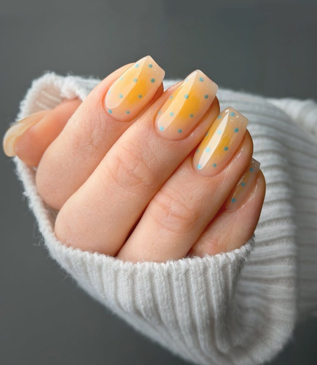 Long Square Yellow Jelly With Blue Dots Long Square Yellow Jelly With Blue Dots — Trendy Jelly Nails