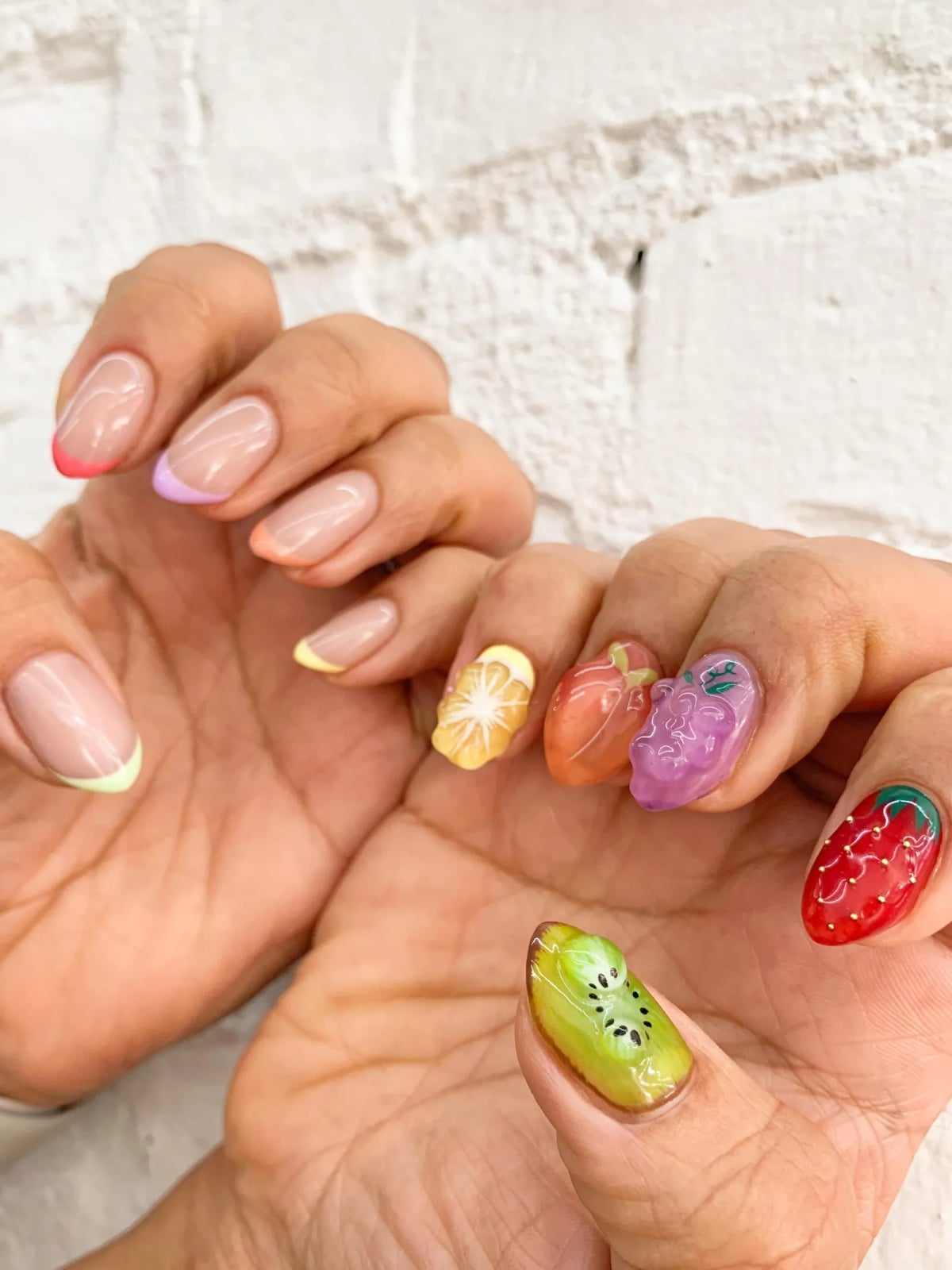 Medium Oval French Tips With 3D Fruit Medium Oval French Tips With 3D Fruit — Trendy Jelly Nails