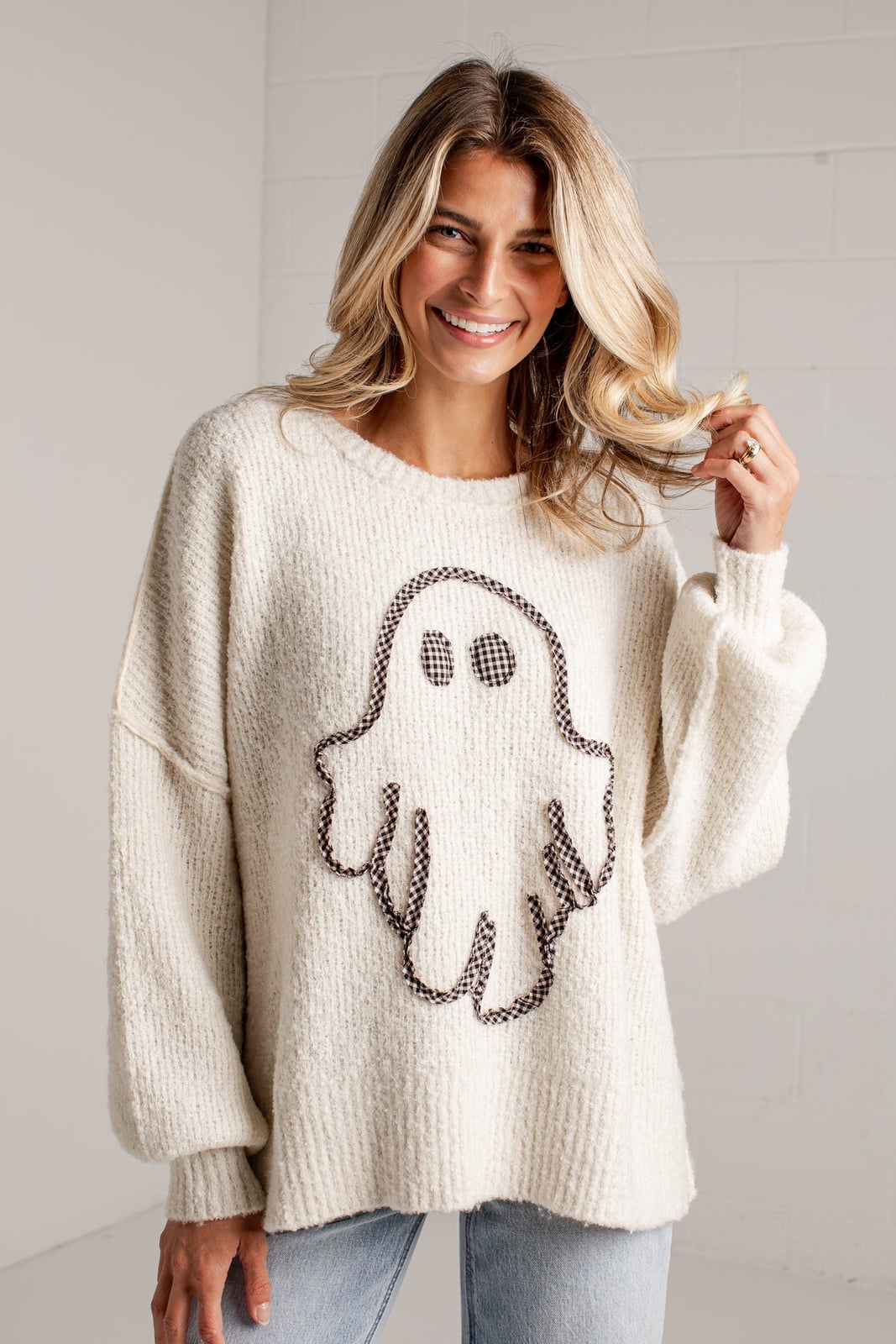 Cream Ghost Graphic Knit Sweater Cream Ghost Graphic Knit Sweater — Trendy Kawaii Outfits