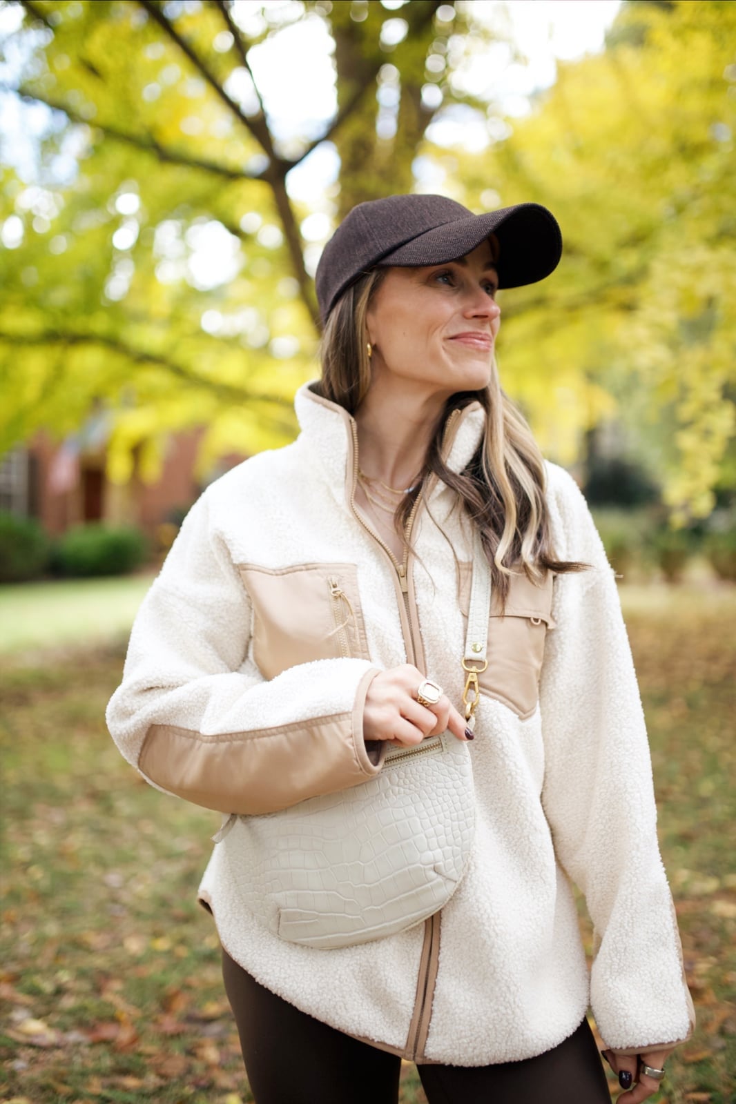 Cream Sherpa Jacket with Tan Accents Cream Sherpa Jacket with Tan Accents — Trendy Lazy Outfits