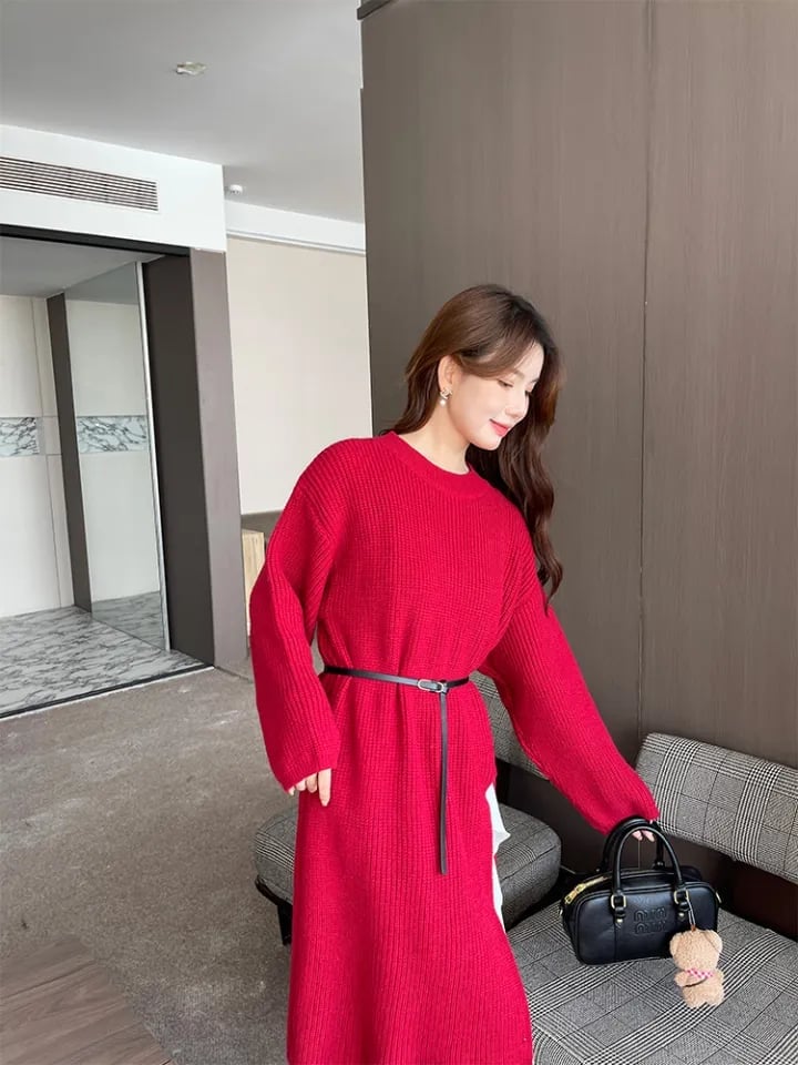 Vibrant Red Oversized Knit Dress with Black Belt Vibrant Red Oversized Knit Dress with Black Belt — Trendy Lazy Outfits