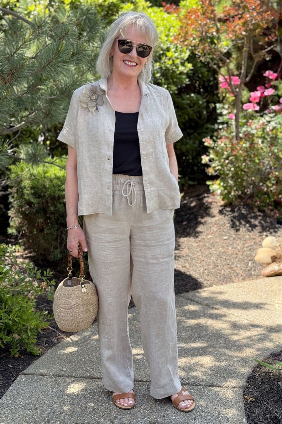 Beige Linen Set with Tan Flat Sandals Beige Linen Set with Tan Flat Sandals — Trendy Lazy Outfits