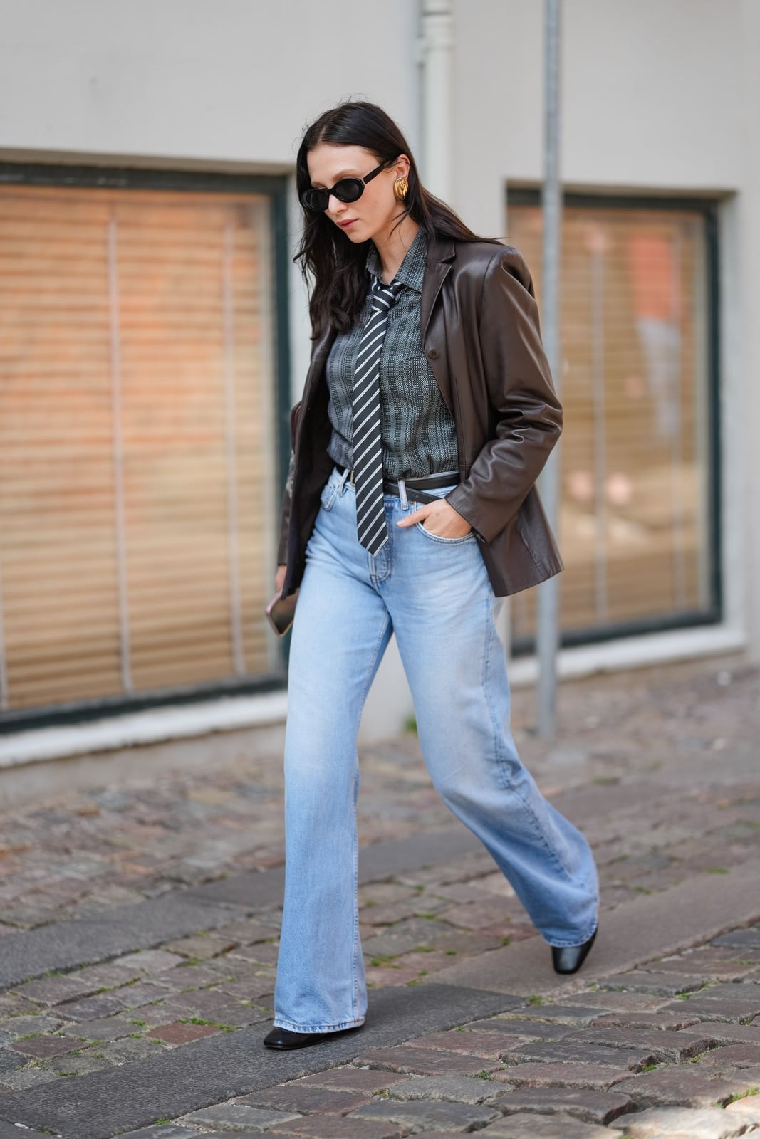 Brown Leather Blazer with Plaid Shirt and Striped Tie Brown Leather Blazer with Plaid Shirt and Striped Tie — Trendy Leather Jacket Outfits Women