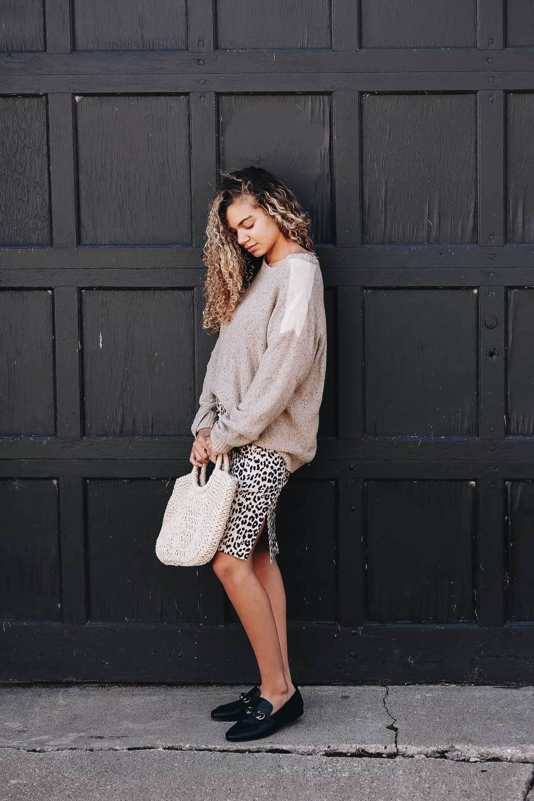 Leopard Pencil Skirt with a Knit Sweater and Loafers Leopard Pencil Skirt with a Knit Sweater and Loafers — Trendy Leopard Skirt Outfit