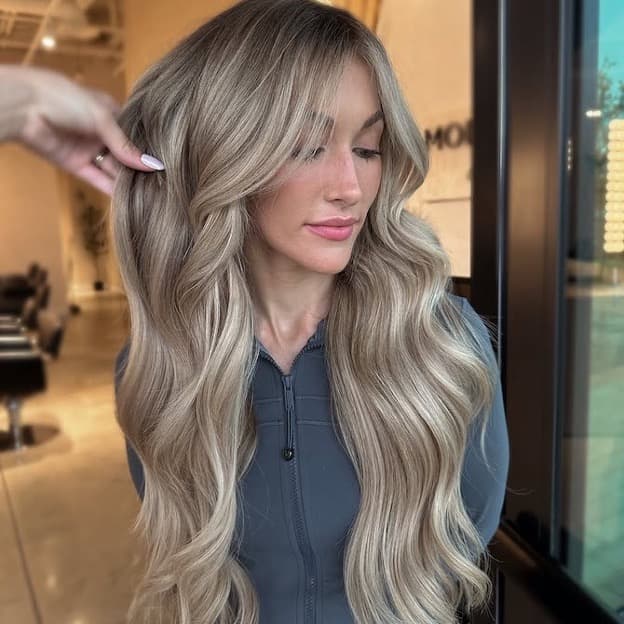Mid-Back Beige Blonde Balayage With Ash Tones — Trendy Light Hair Color