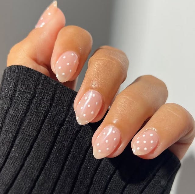 Short Almond Sheer Nude White Dot Nails Short Almond Sheer Nude White Dot Nails — Trendy Manicure Nails