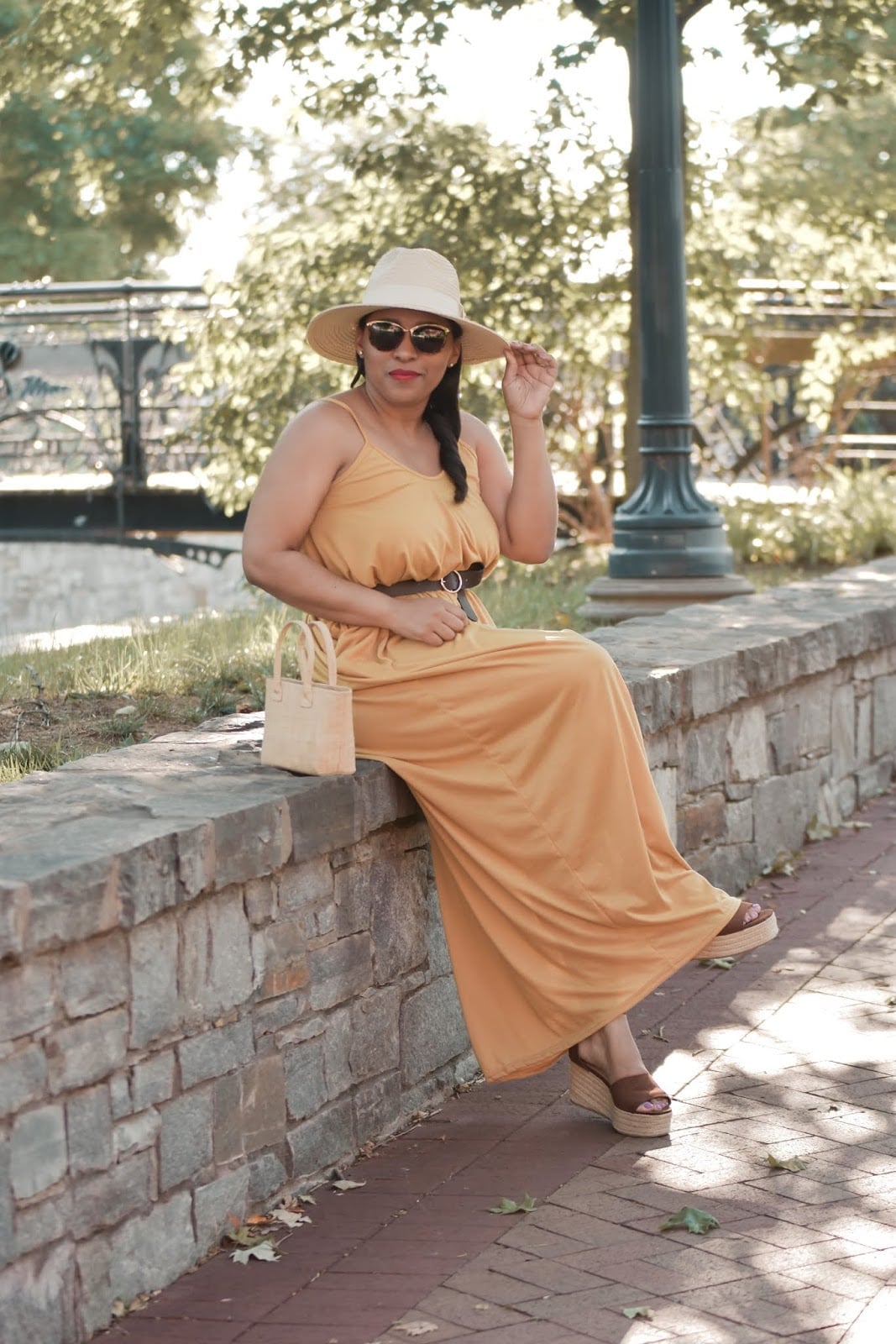 Mustard Yellow Sleeveless Maxi Dress — Trendy Maxi Dresses Outfit