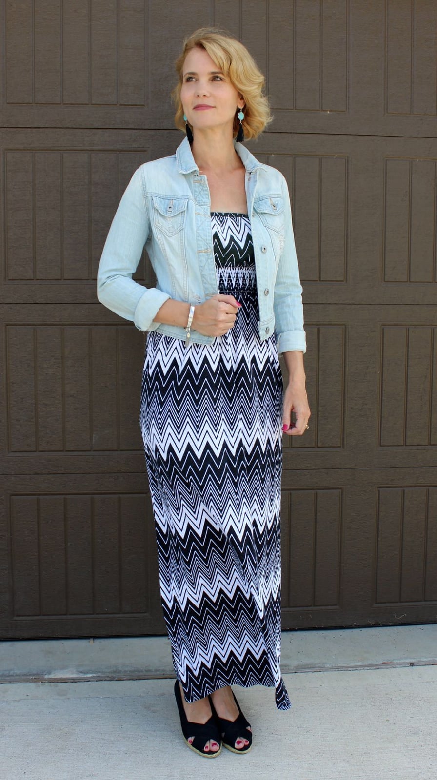 Geometric Print Maxi Dress With Denim Jacket — Trendy Maxi Dresses Outfit
