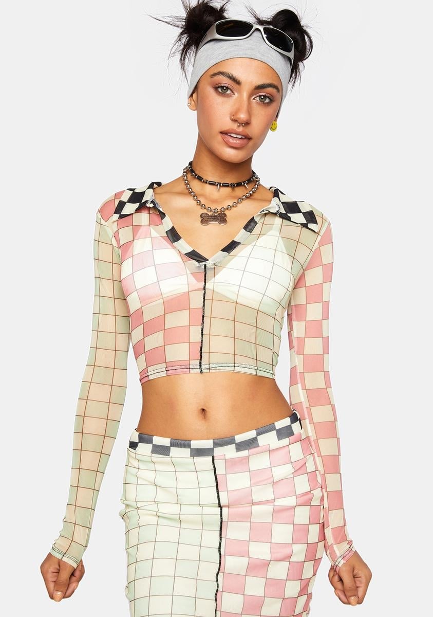 Checkered Collared Mesh Crop Top, Close-Up Take Checkered Collared Mesh Crop Top, Close-Up Take — Trendy Mesh Top Outfits