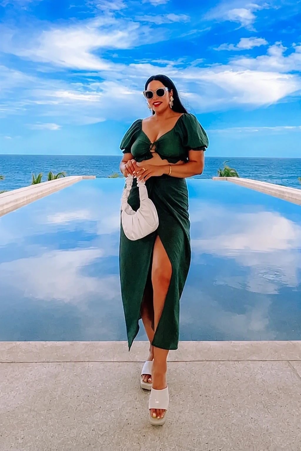 Emerald Green Two-Piece Set with Puff Sleeves Emerald Green Two-Piece Set with Puff Sleeves — Trendy Mexico Outfits