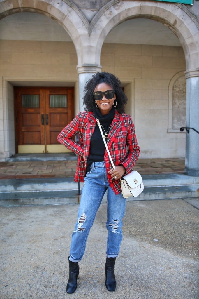 Distressed Mom Jeans with a Red Plaid Blazer Distressed Mom Jeans with a Red Plaid Blazer — Trendy Mom Jeans Outfits