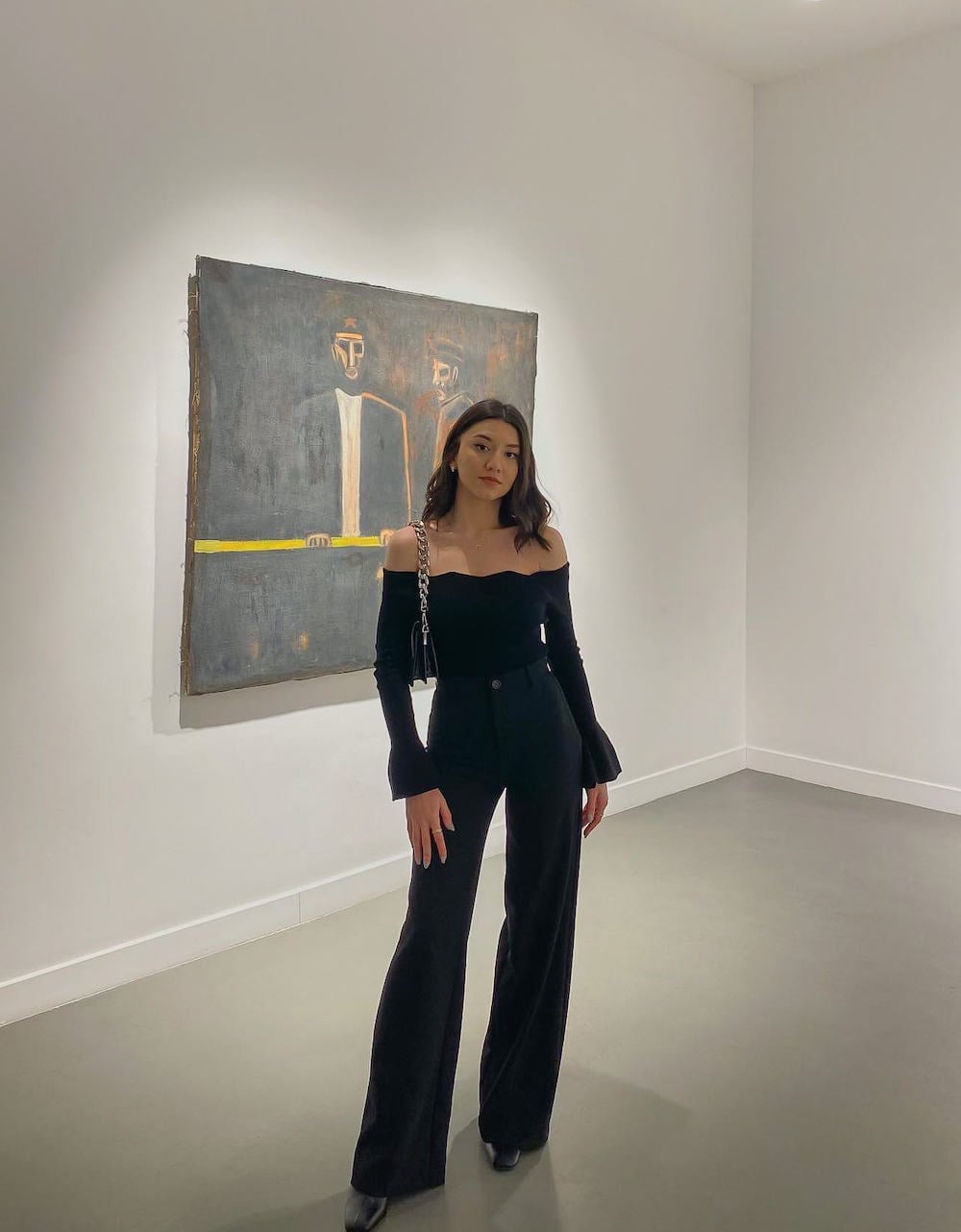 Off-the-Shoulder Top With Wide-Leg Trousers Off-the-Shoulder Top With Wide-Leg Trousers — Trendy Museum Outfits