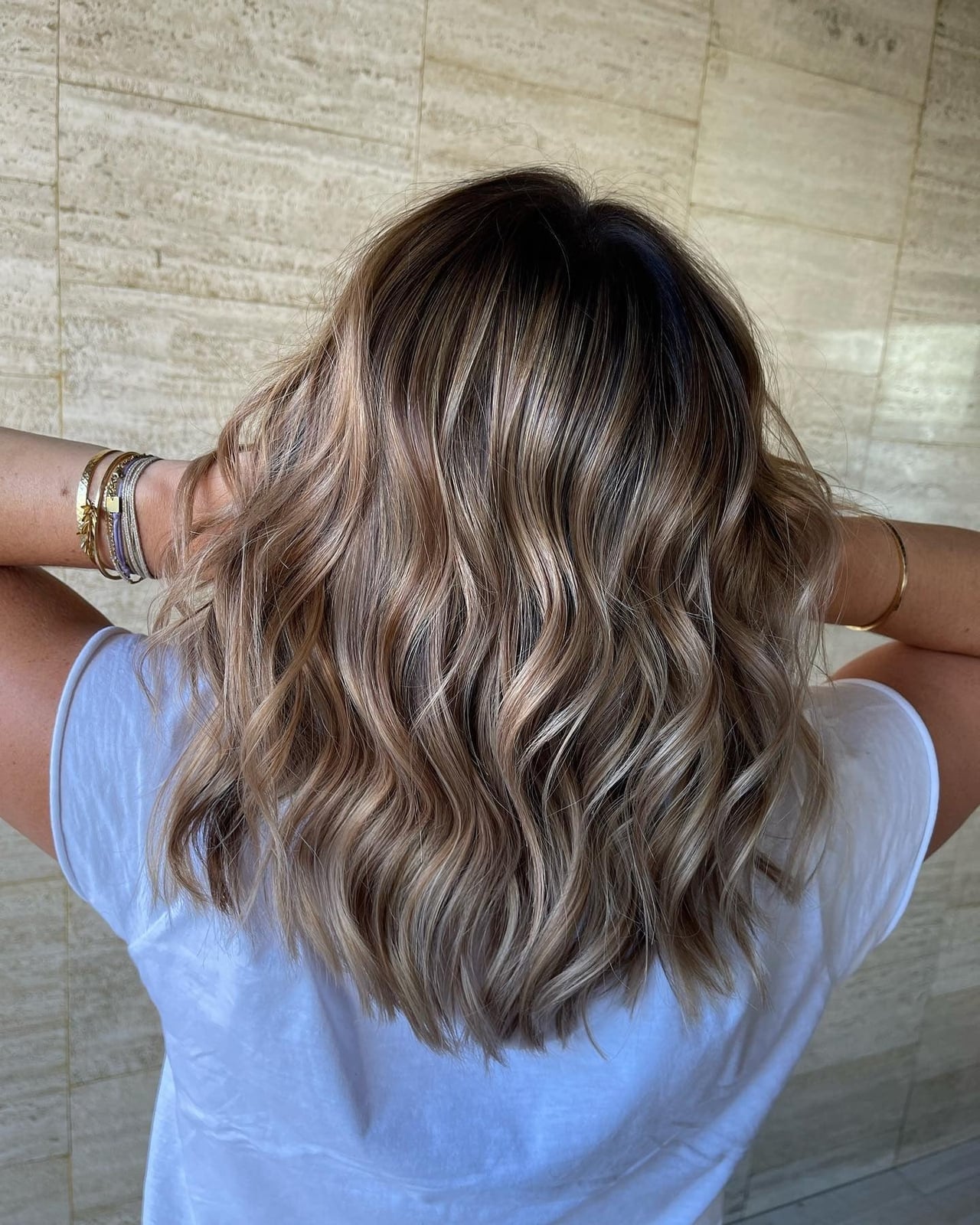 Collarbone Mushroom Brown With Face-Framing Layers Collarbone Mushroom Brown With Face-Framing Layers — Trendy Mushroom Brown Hair Color