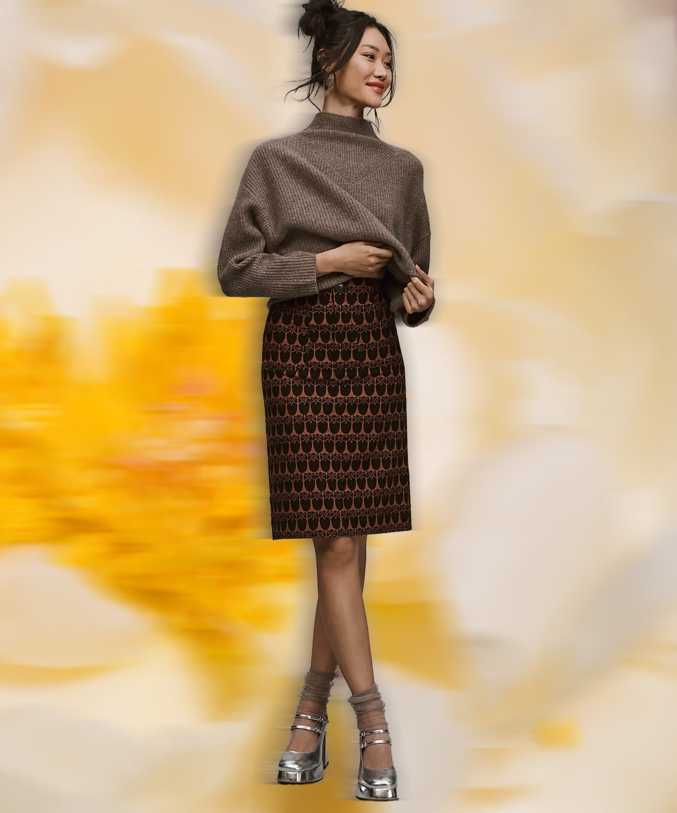 Brown Knit Sweater with Patterned Pencil Skirt Brown Knit Sweater with Patterned Pencil Skirt — Trendy Office Siren Outfits
